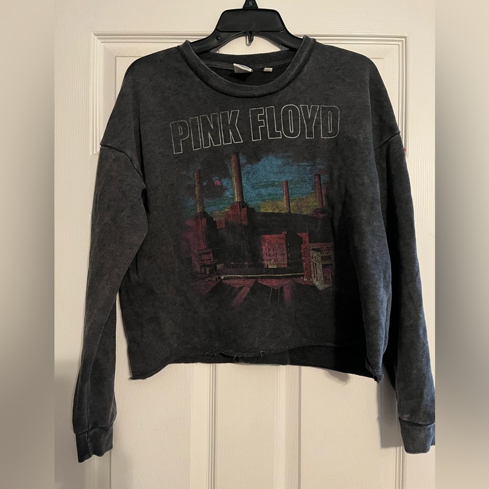 Trendy sweat shirt taking it back old school
